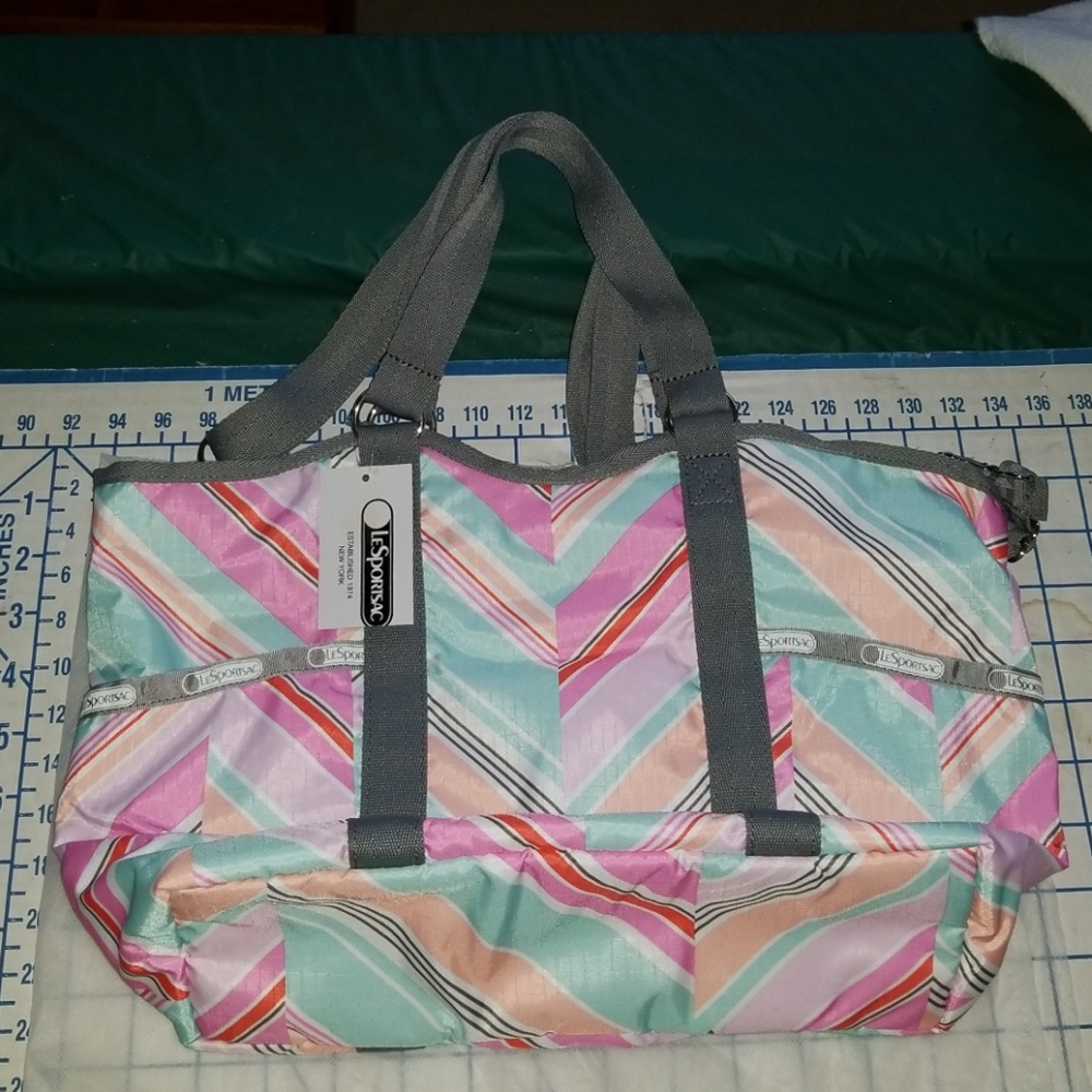 Lesportsac purse